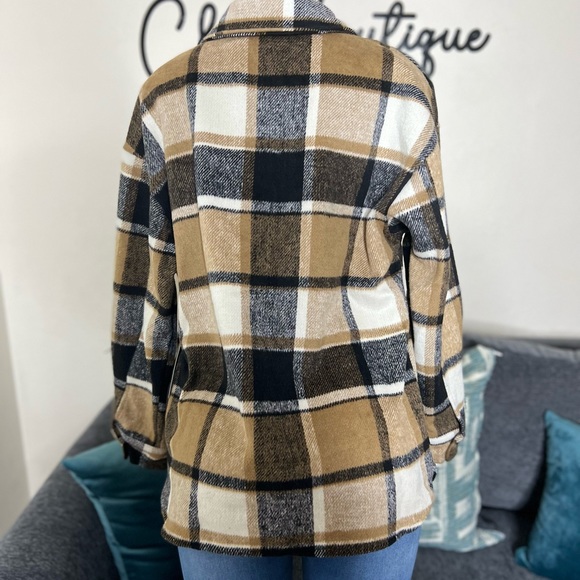 Brown Shacket - Picture 3 of 3